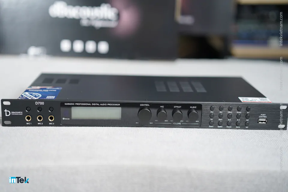 Vang số dB acoustic D700